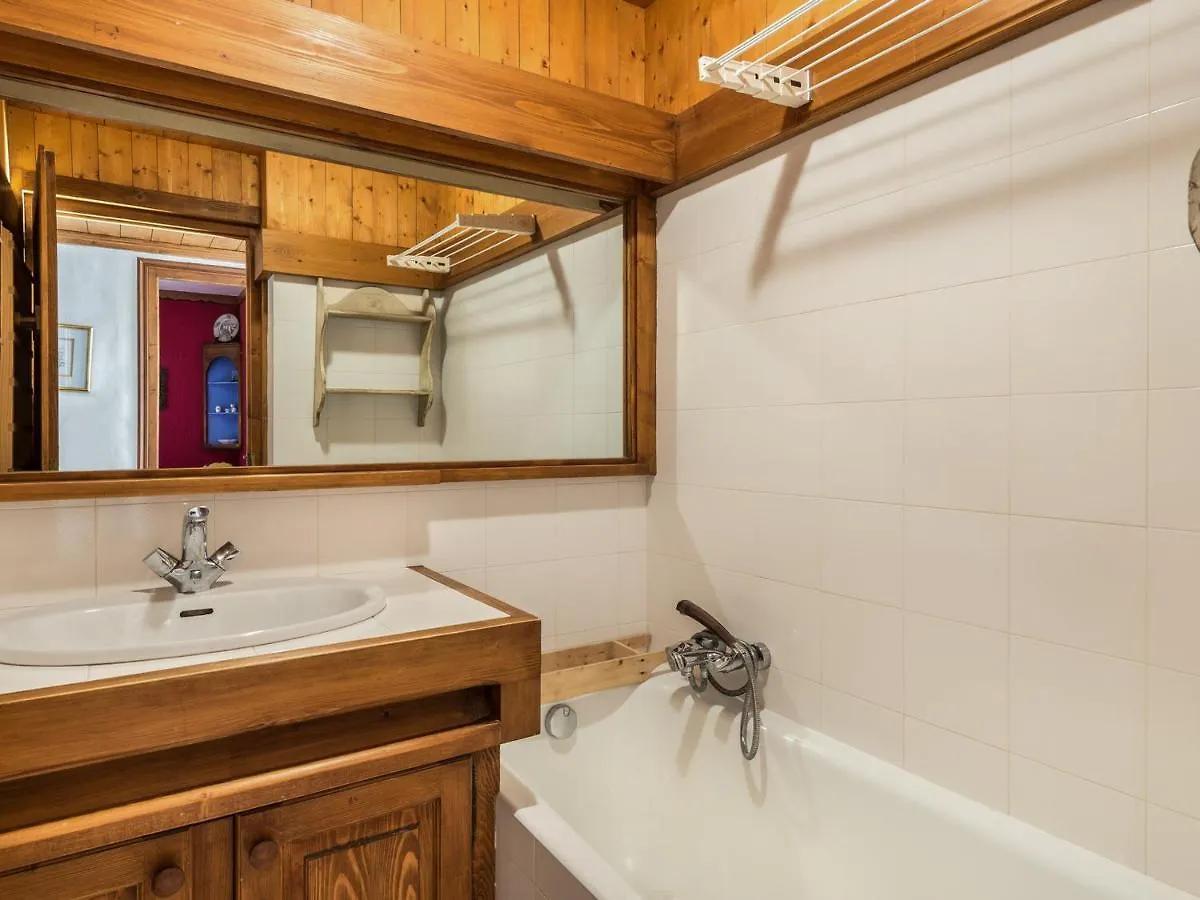 Appartement 2 Chambres Au Pied Des Pistes Et Golf, 3Km Du Centre - 3 Etoiles, Avec Wifi Et Garage - Fr-1-453-76 Megève 0*,  Franciaország